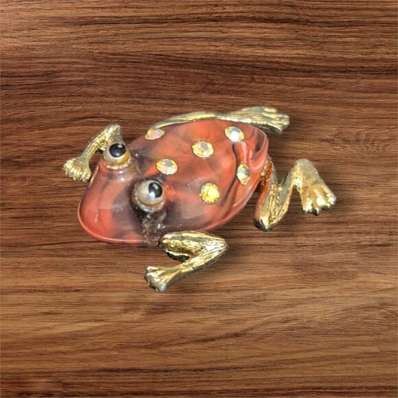 Vintage Frog Brooch With Rhinestone Accents & Gold-Tone Legs - Picture 4 of 8